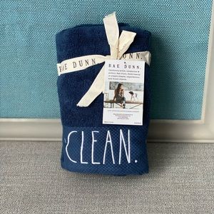 NWT Rae Dunn hand towels